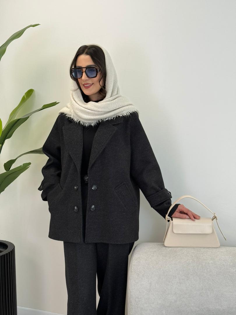 WhatsApp Image 2025-10-25 at 10.46.04