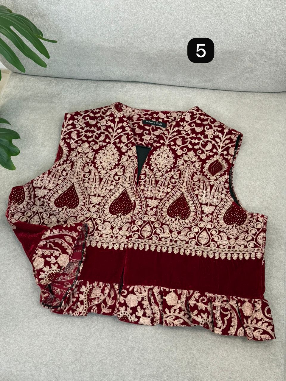 WhatsApp Image 2025-12-13 at 11.51.04 (1)