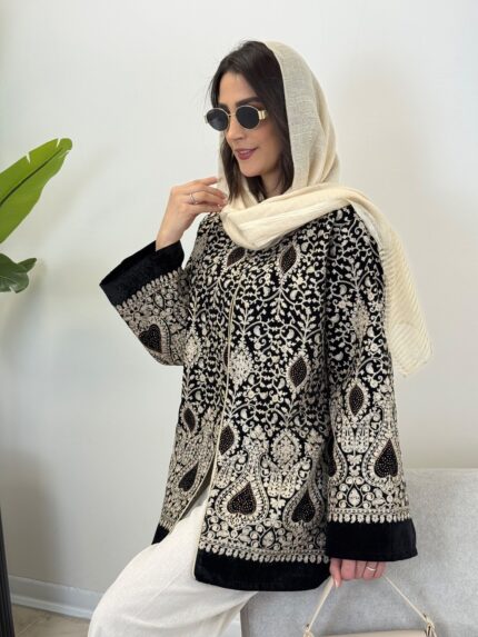 نوشین مشکی