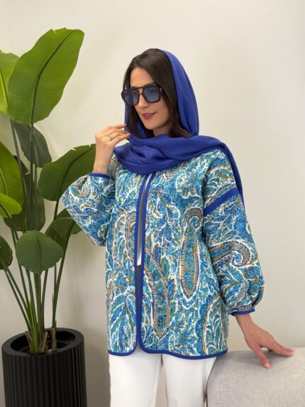 کت نیلا